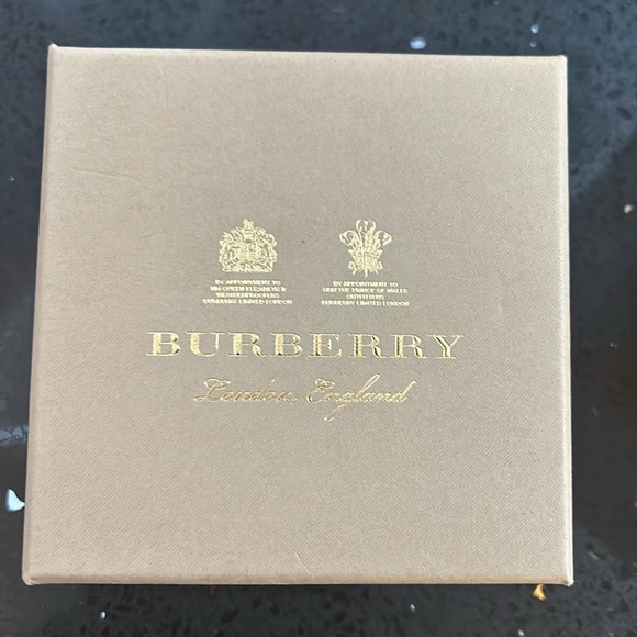 NWT Burberry Resin Ball Ring - Picture 2 of 5